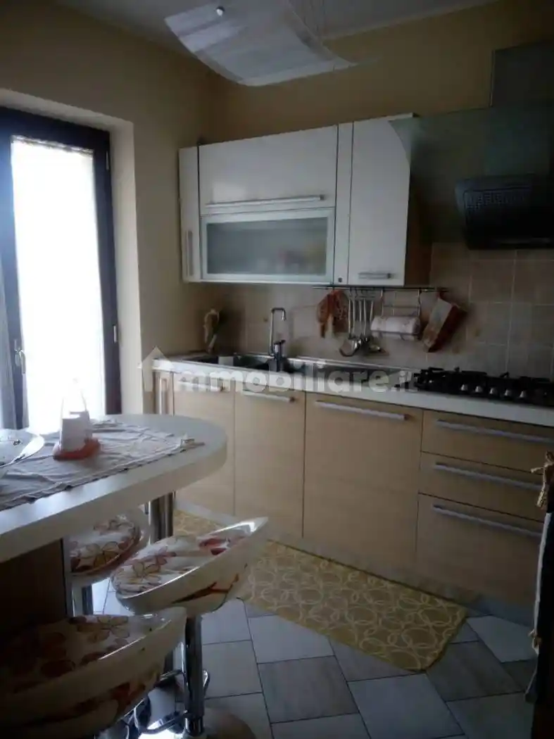 Villa unifamiliare via Chiesa, 35, Centro, San Vincenzo la Costa - foto 2