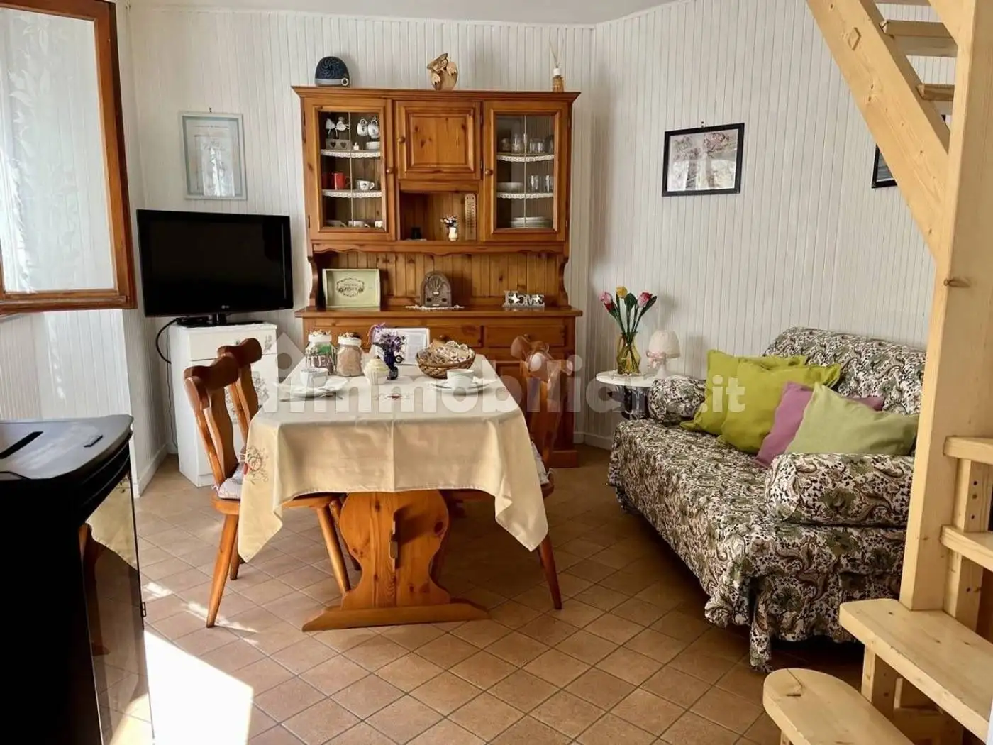 Villa in vendita a Valvarrone