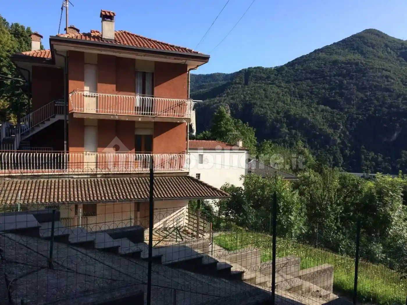 Villa in vendita a Pont-Canavese