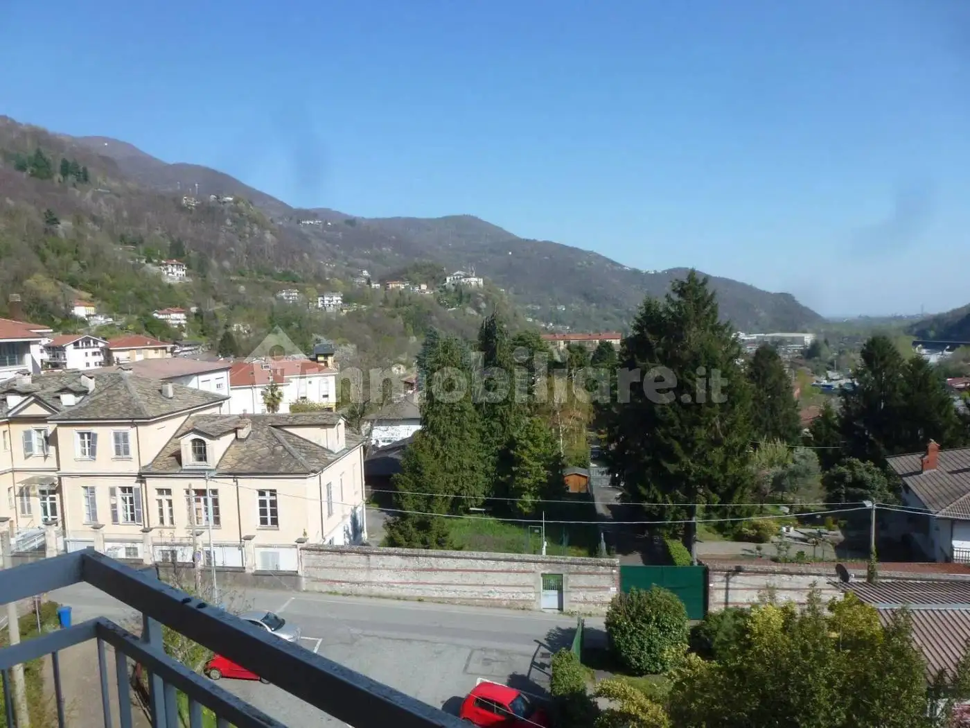 Appartamento in affitto a Pont-Canavese