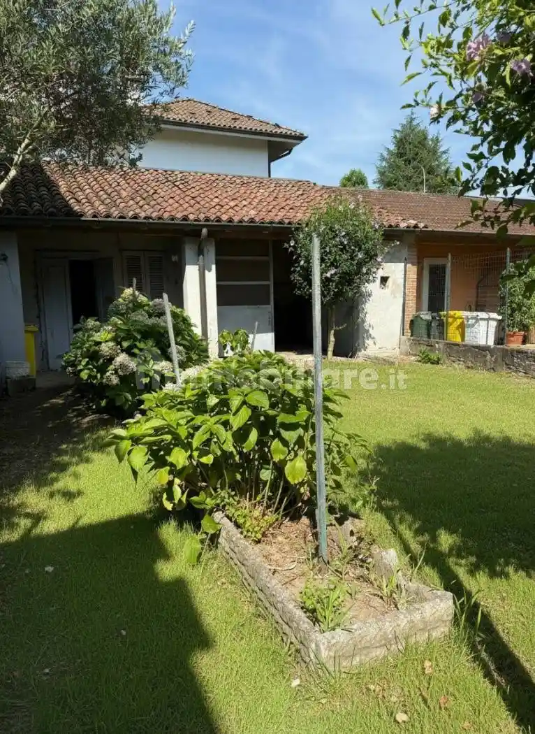 Villa in vendita a Basiglio