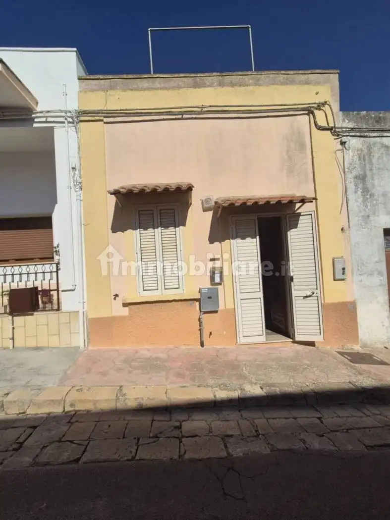 Villa in vendita a Neviano