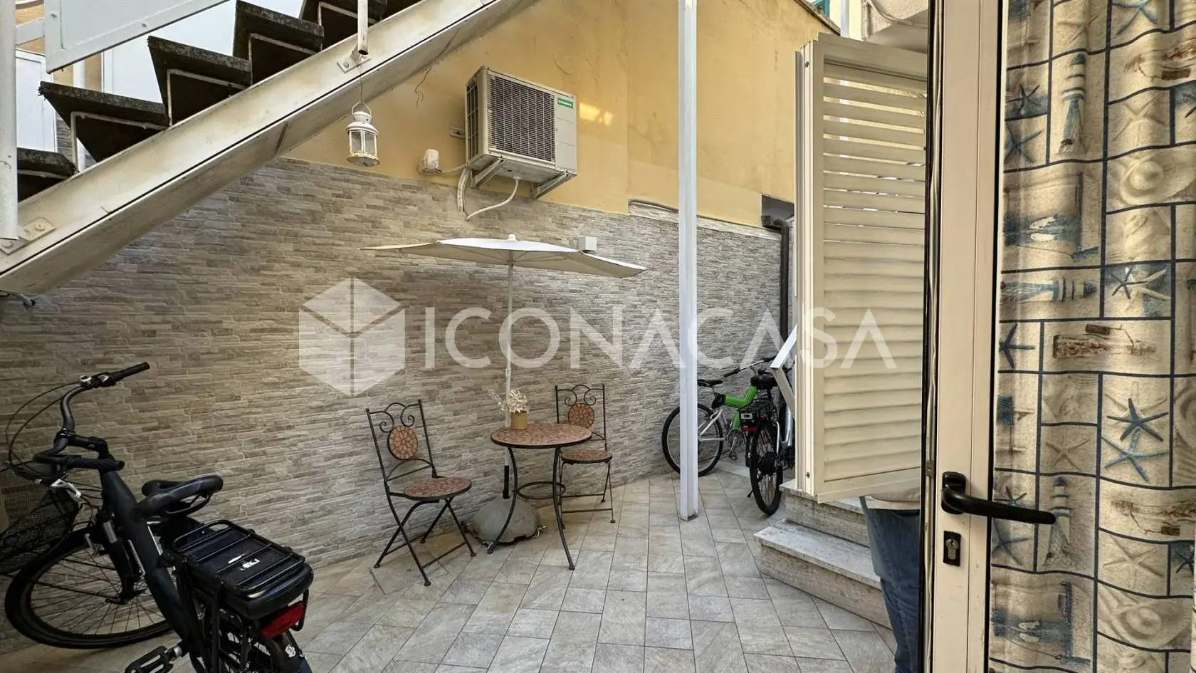 Appartamento in vendita a Viareggio