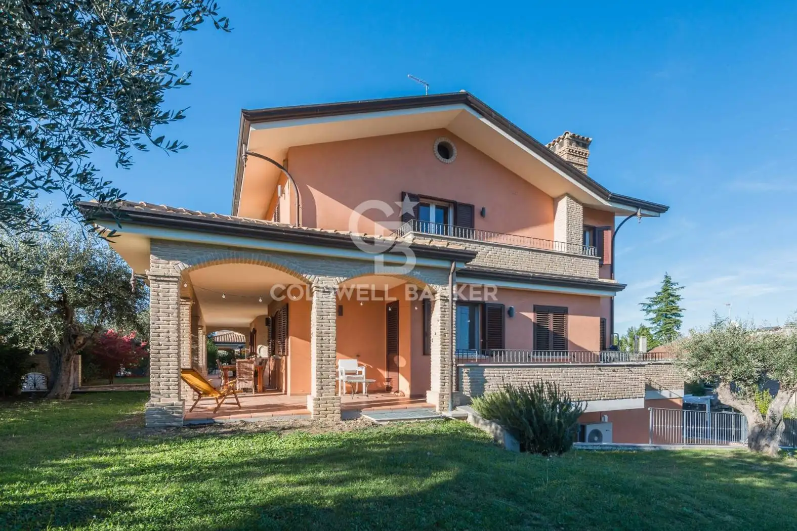 Villa in vendita a Montescudo - Montecolombo