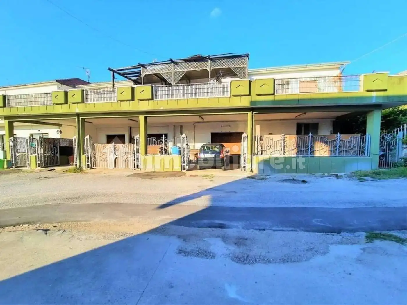 Palazzo - Edificio in vendita a Fontana Liri