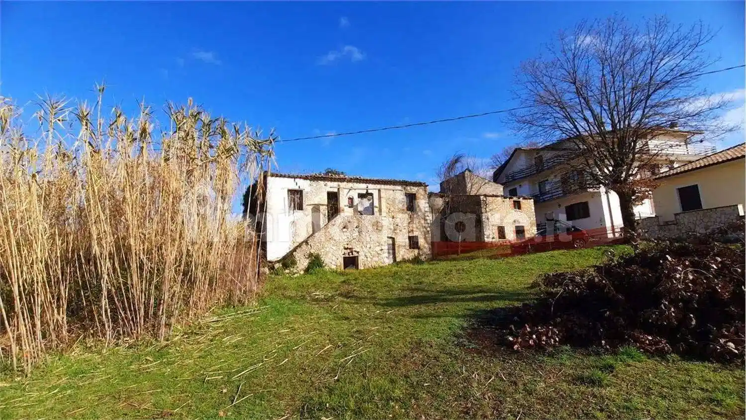 Rustico - Casale in vendita a Monte San Giovanni Campano
