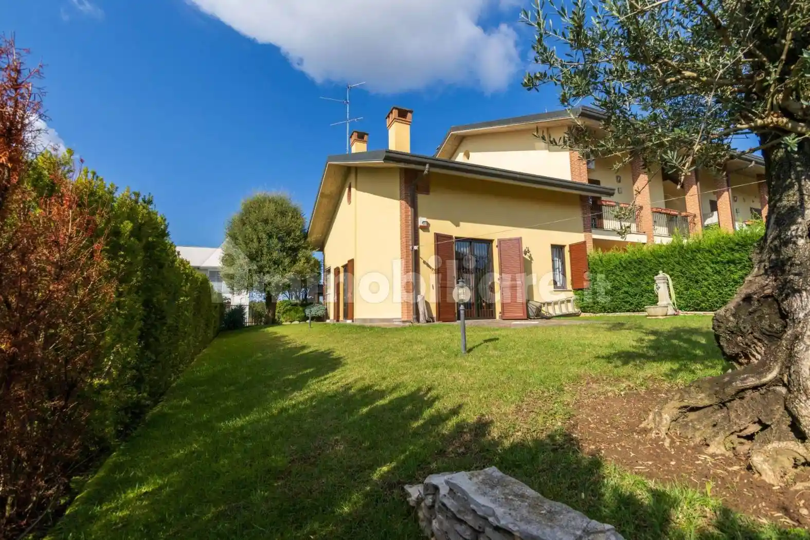 Villetta a schiera in vendita a Usmate Velate