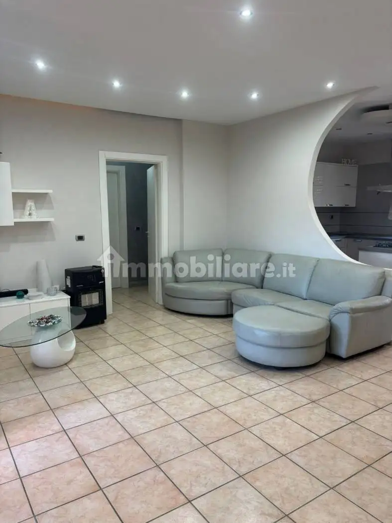 Appartamento in affitto a Castel Volturno