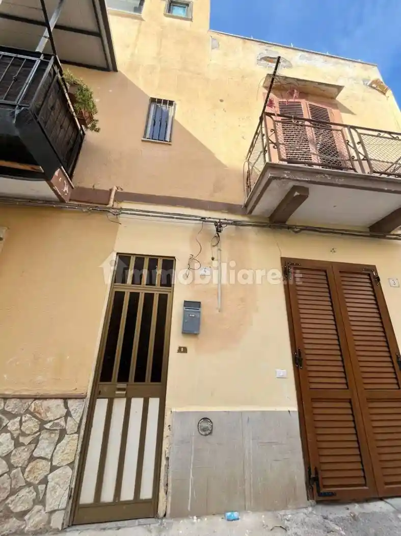 Appartamento in vendita a Palermo