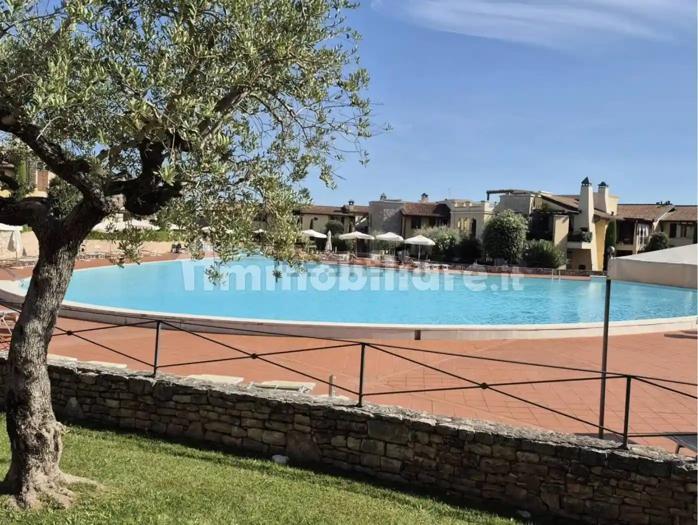 Trilocale via Atleti Azzurri d'Italia 31, Solarolo, Manerba del Garda - foto 4