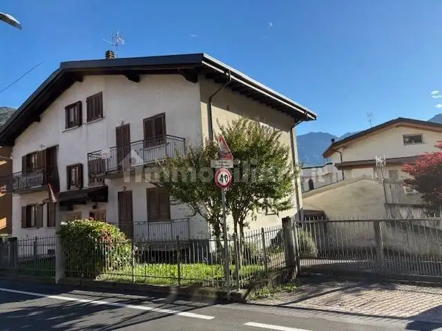 Villa in vendita a Malonno