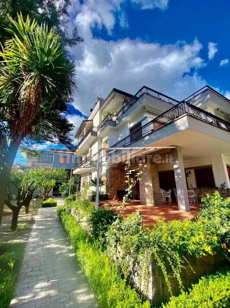 Villa in vendita a Roccapiemonte