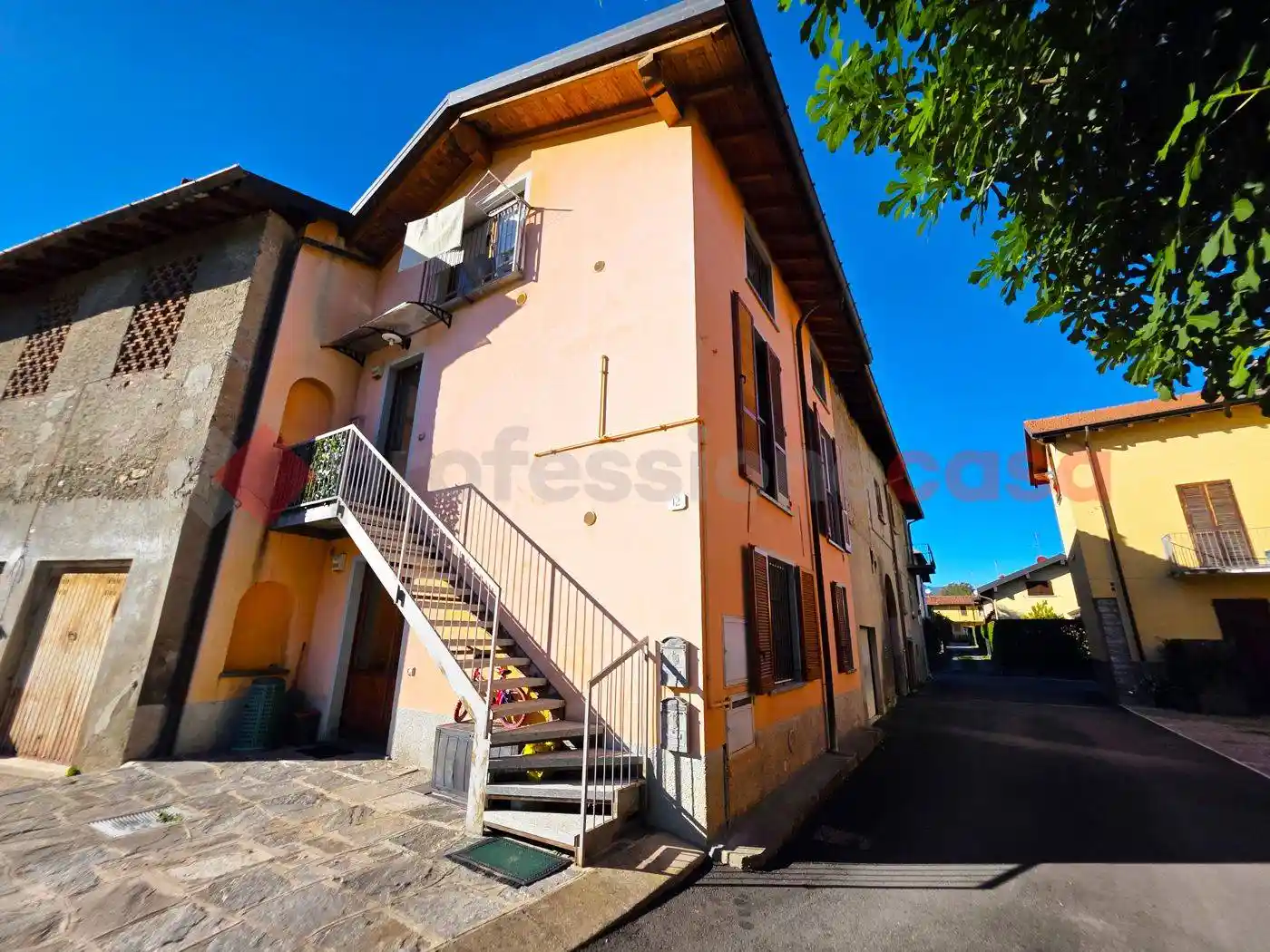 Bilocale via Renzo Pecco, 12, Albate - Muggiò, Como - foto 3