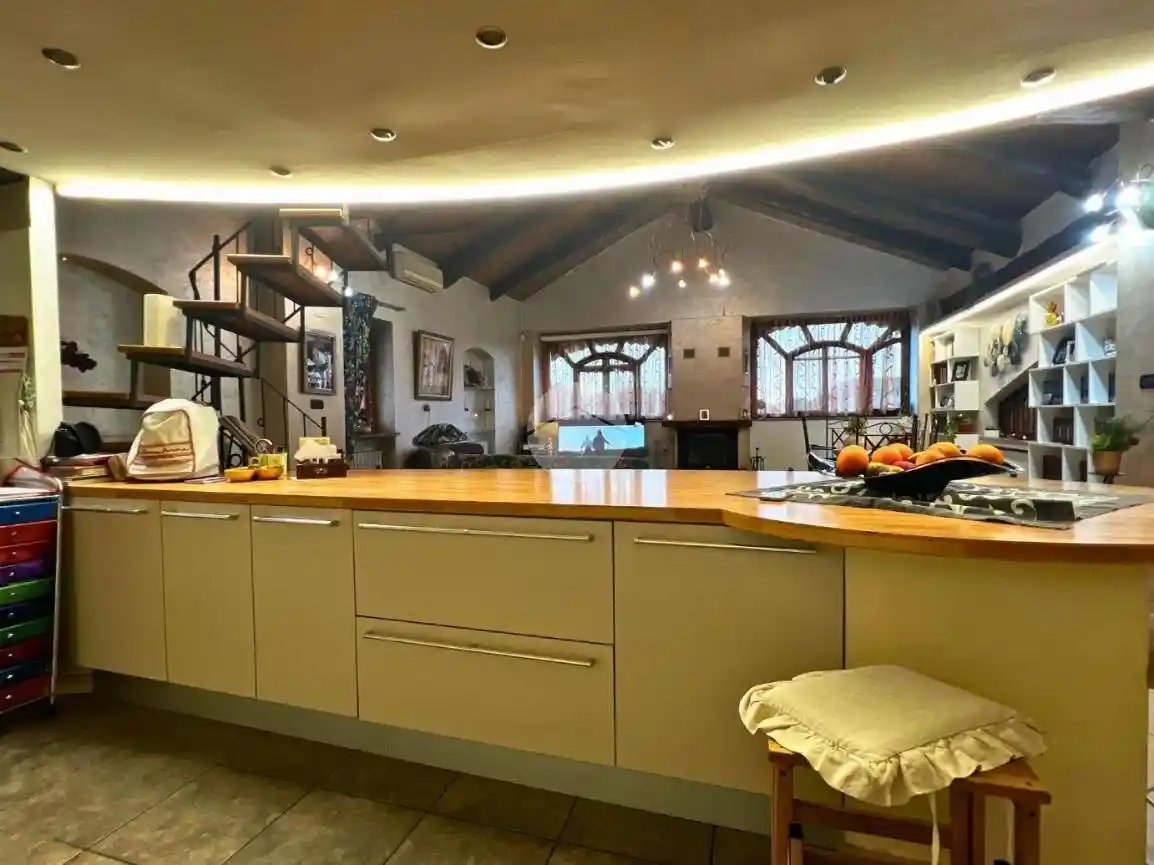 Terratetto unifamiliare Str. Carignano 60, Mercato - Santa Maria, Moncalieri - foto 5