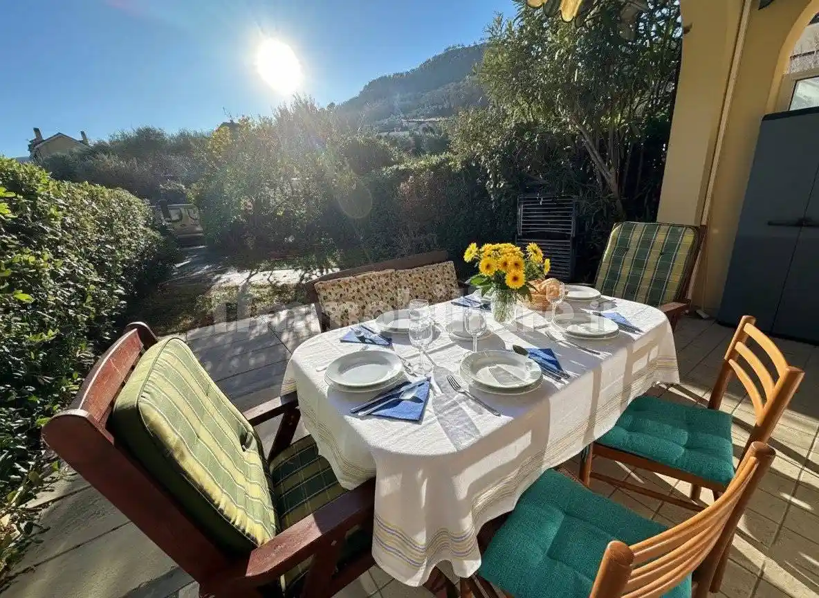 Appartamento in vendita a Albenga