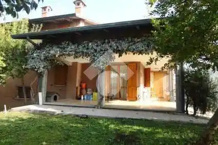 Villa in vendita a Formigine