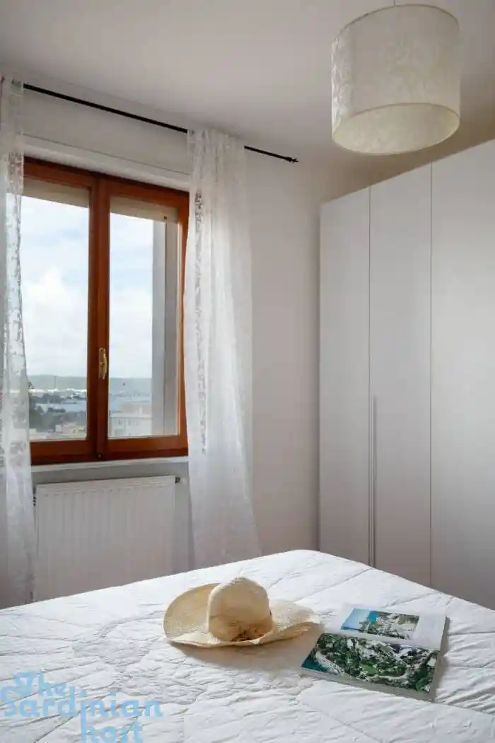 Quadrilocale via Carlo De Filippi 58, Centro Storico, Olbia - foto 2