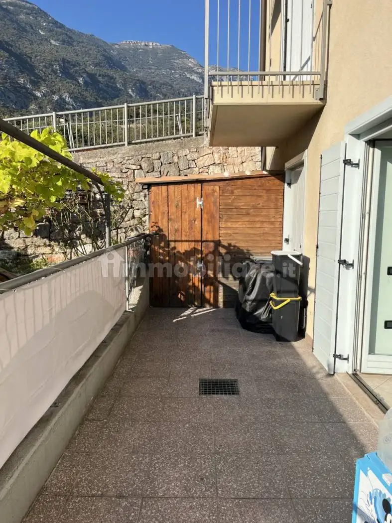 Appartamento in vendita a Vallelaghi