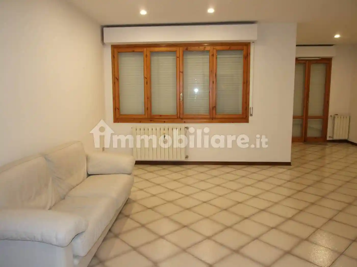 Appartamento buono stato, primo piano, Mezzana, Prato - foto 2