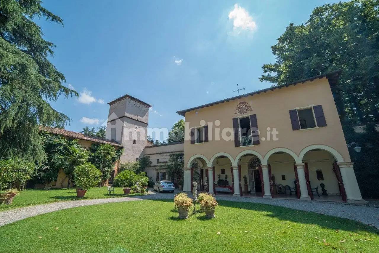 Villa in vendita a Sasso Marconi