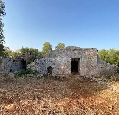Rustico - Casale in vendita a Carovigno