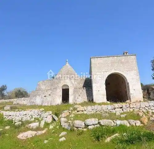 Rustico - Casale in vendita a Ostuni