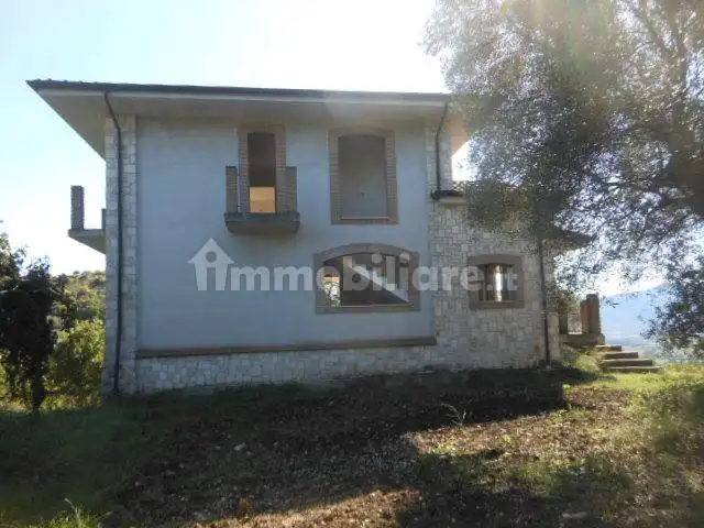 Villa in vendita a Pietravairano