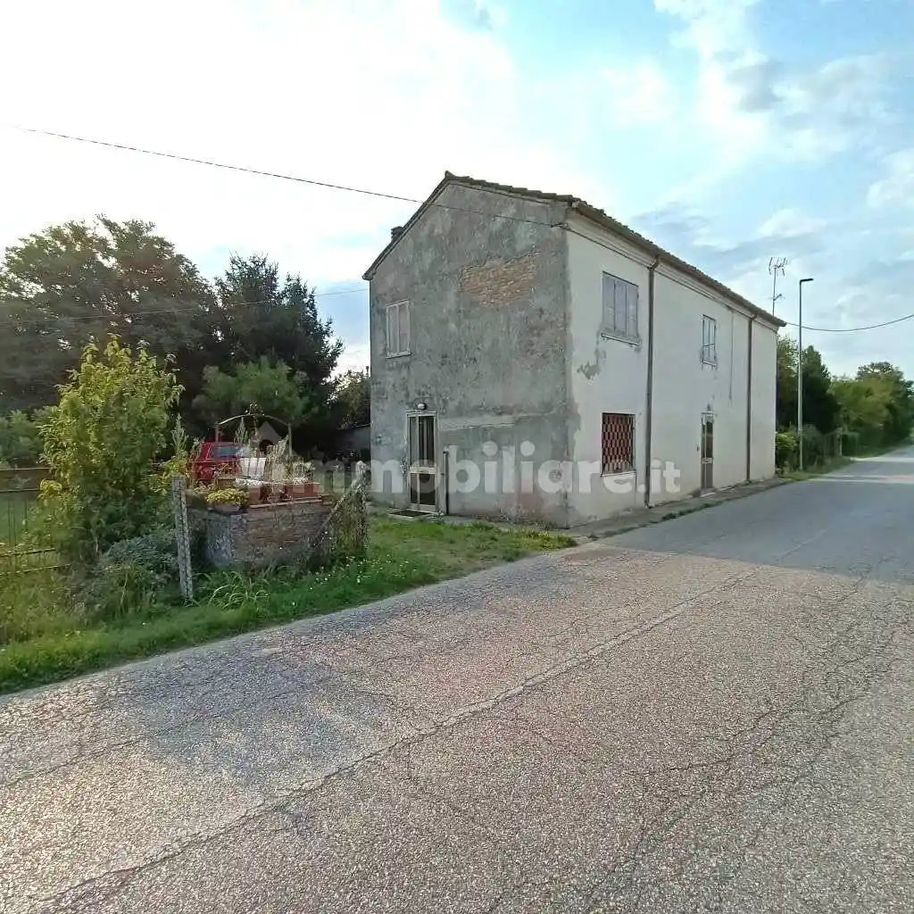 Villa unifamiliare 204 m², Crespino - foto 2