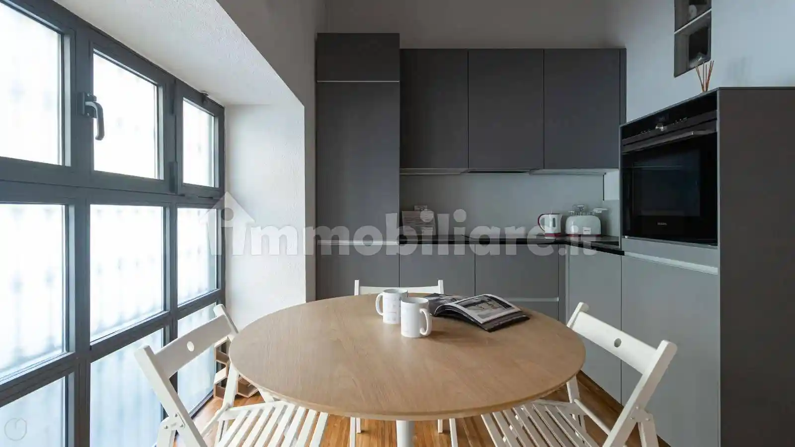 Quadrilocale via Paolo Frisi  8, Porta Venezia, Milano - foto 3