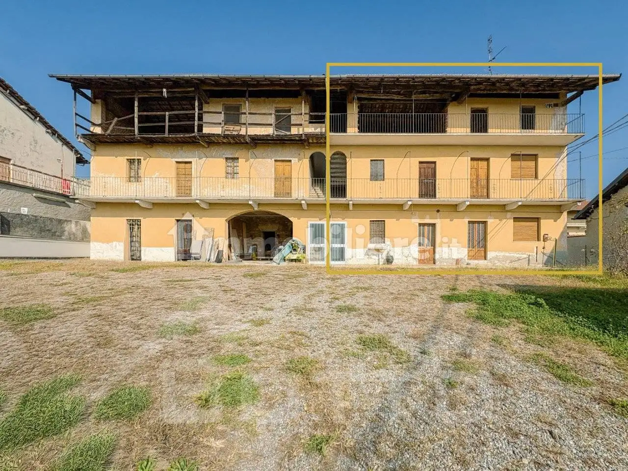 Rustico - Casale in vendita a Mezzomerico