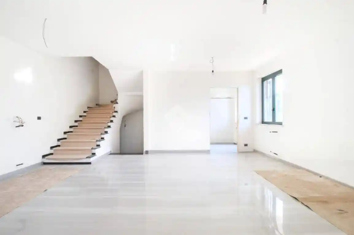 Quadrilocale via Maestri Angolani 2, San Martino Bassa, Città Sant'Angelo - foto 4