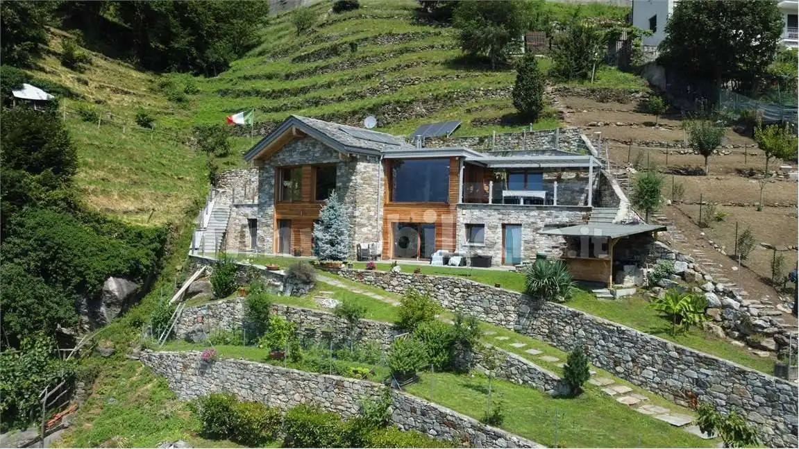 Villa unifamiliare via Vanoni , 1, Centro, Chiavenna - foto 2