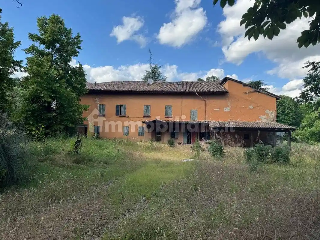 Rustico - Casale in vendita a Scandiano