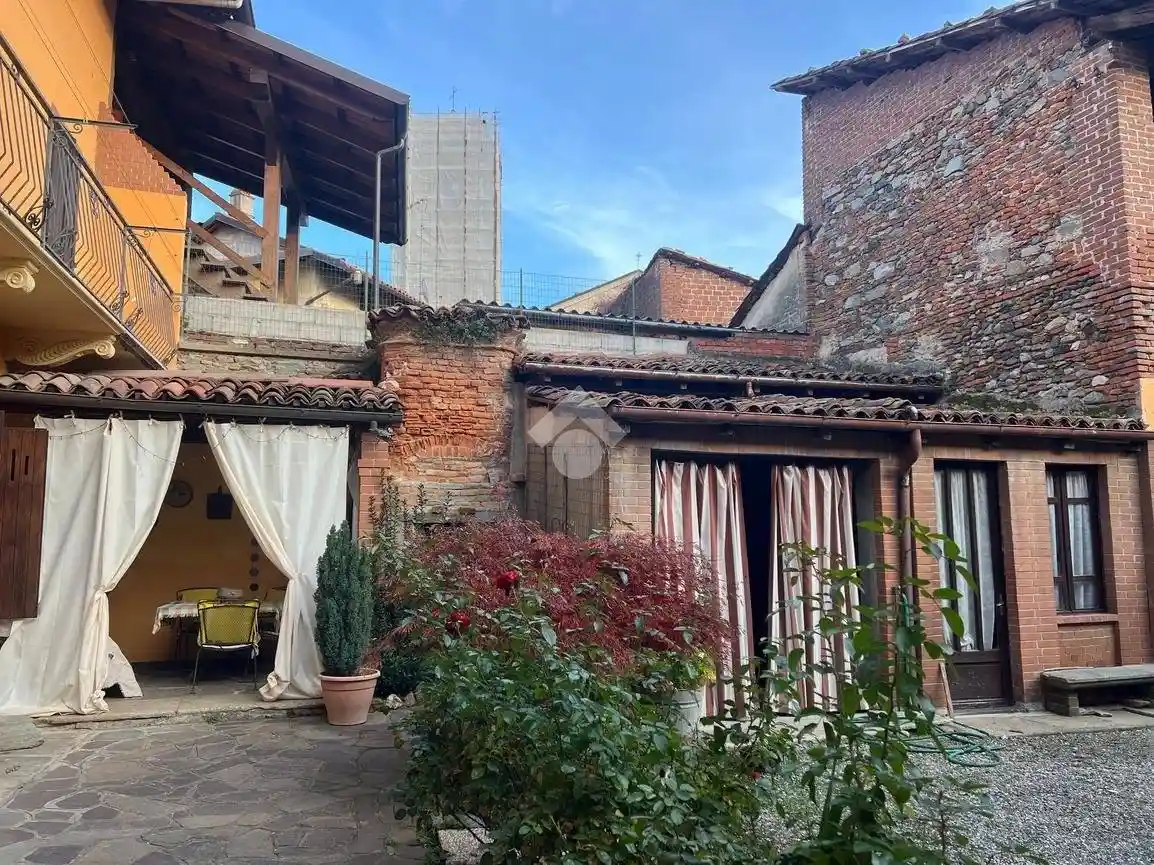 Terratetto plurifamiliare via Giovanni Leto 6, Dorzano - foto 3