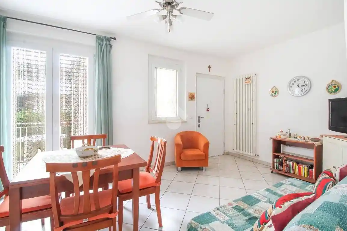 Trilocale via dei Piceni 4, Centro, Martinsicuro - foto 5