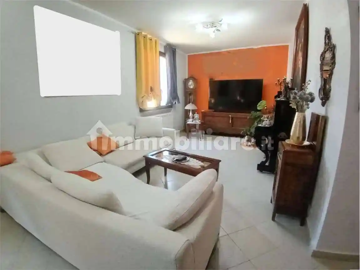 Villa in vendita a Trecate