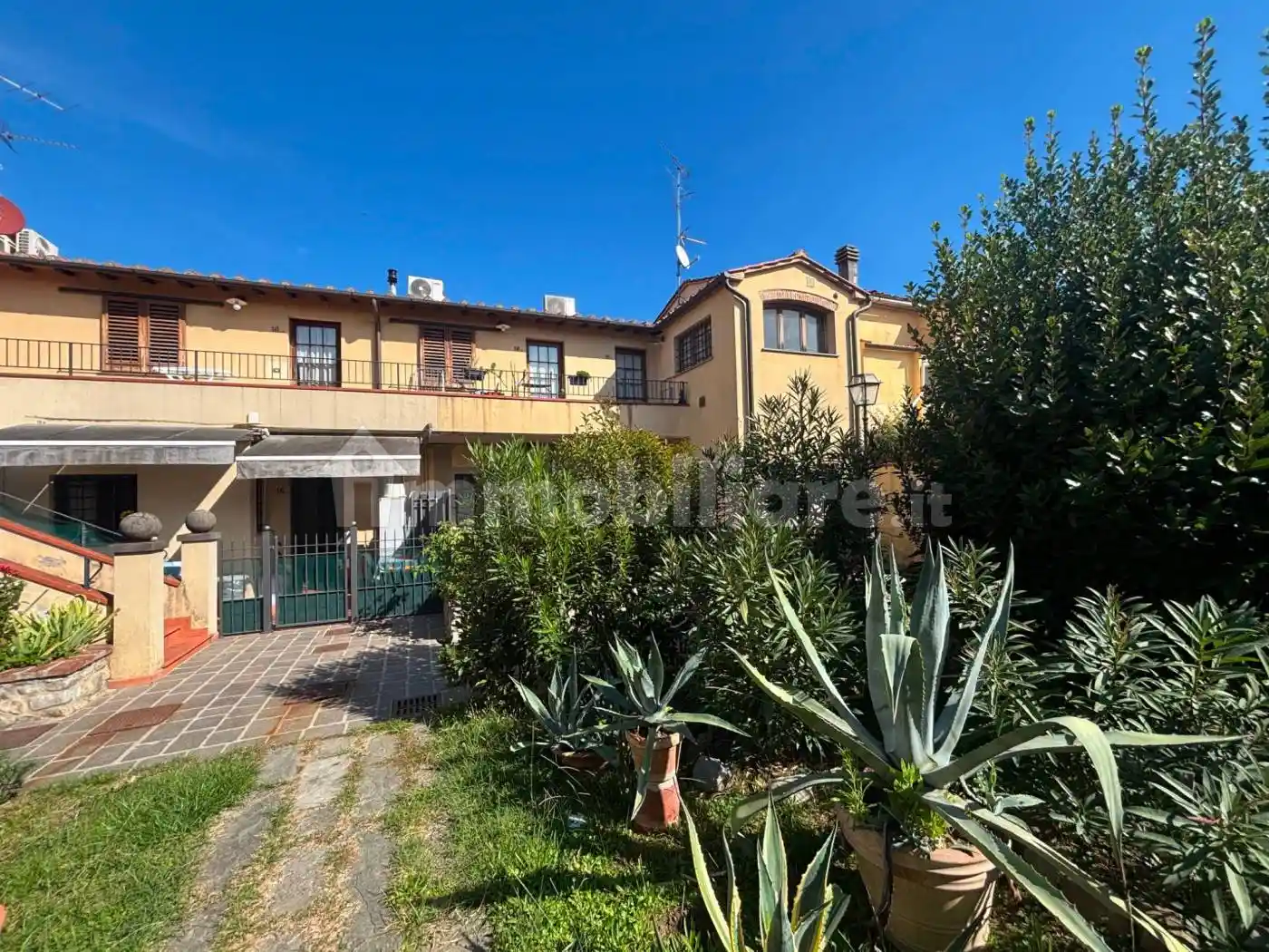 Quadrilocale via traversa Pistoiese 16, Galcianese - Il Pino, Prato - foto 2