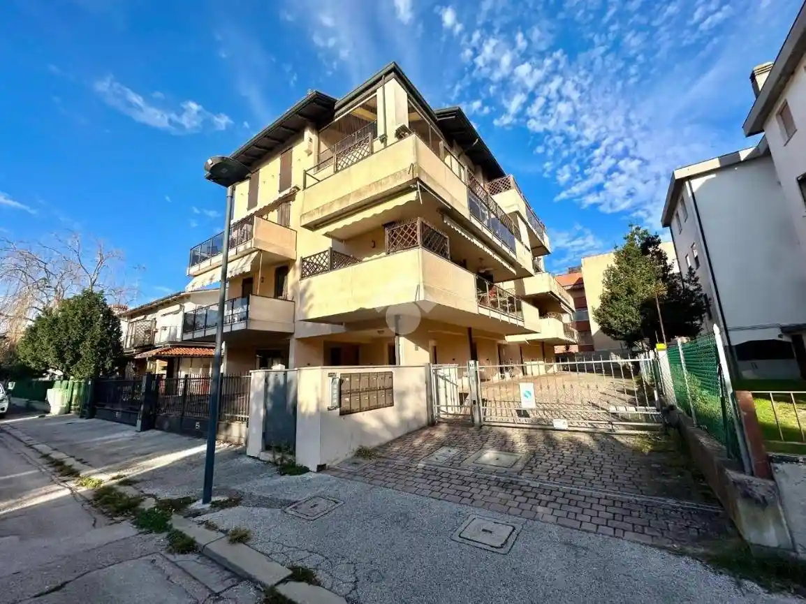 Appartamento in vendita a Ravenna