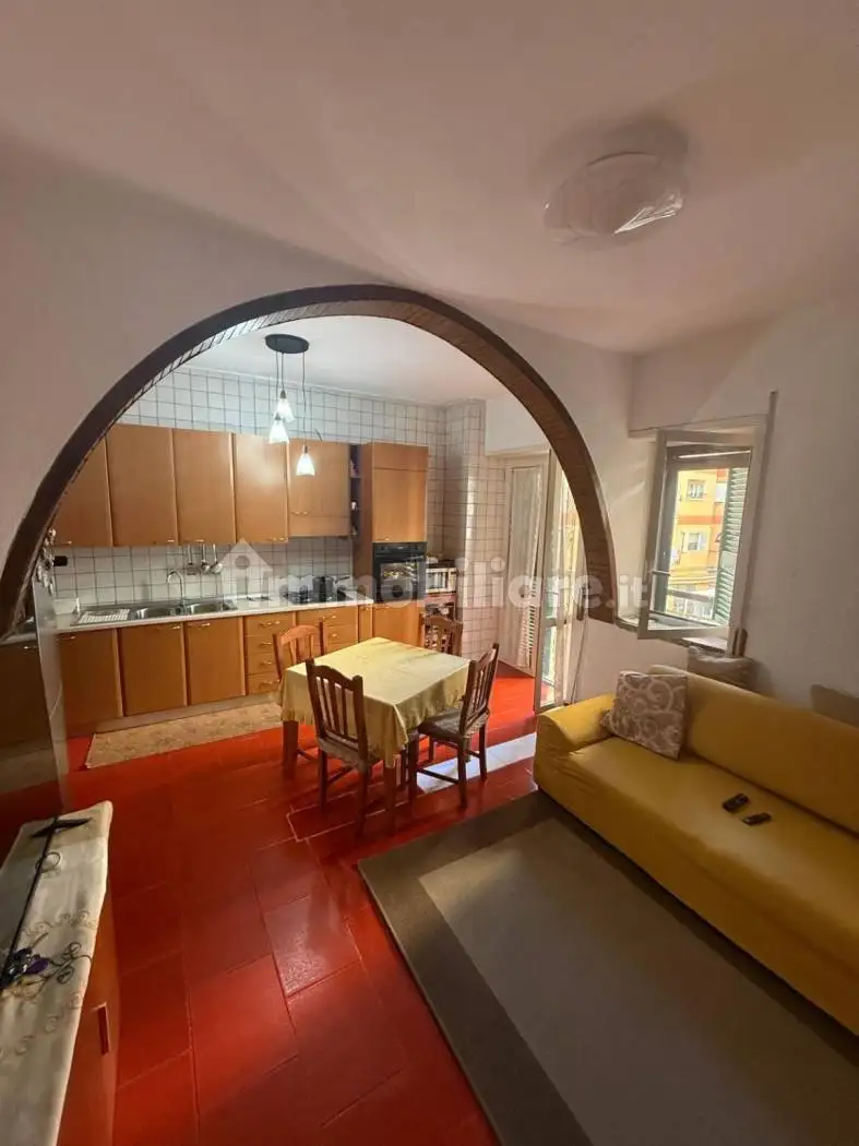 Appartamento in affitto a Napoli