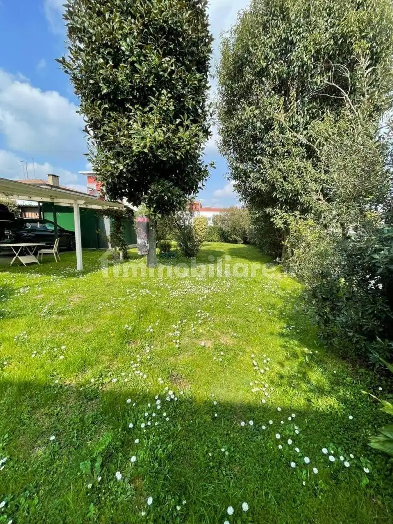 Quadrilocale via Genova, Centro, Campagna Lupia - foto 3