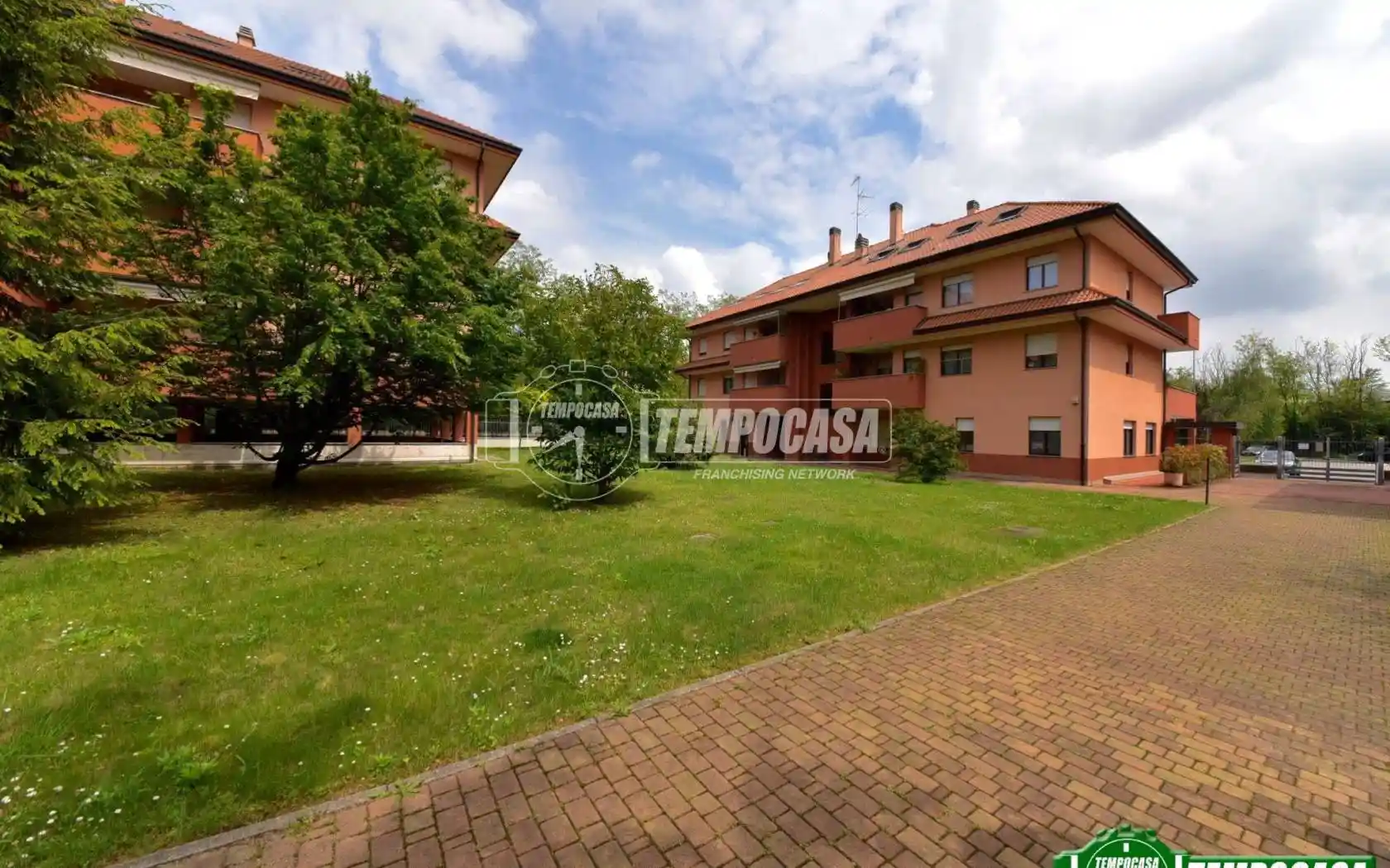 Appartamento in vendita a Rescaldina