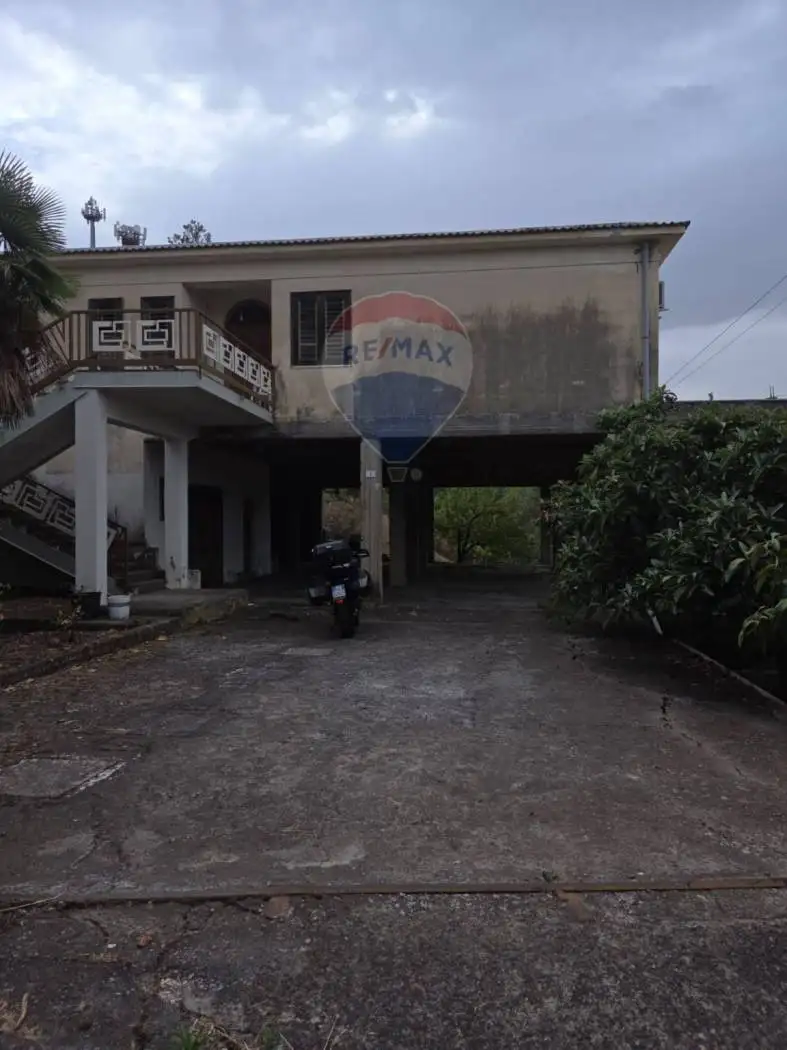 Villa unifamiliare via vincenzo bellini 7, Bronte - foto 2