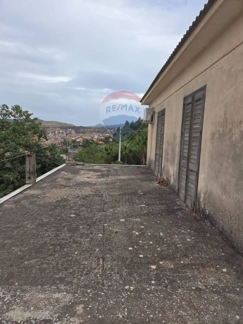 Villa unifamiliare via vincenzo bellini 7, Bronte - foto 3