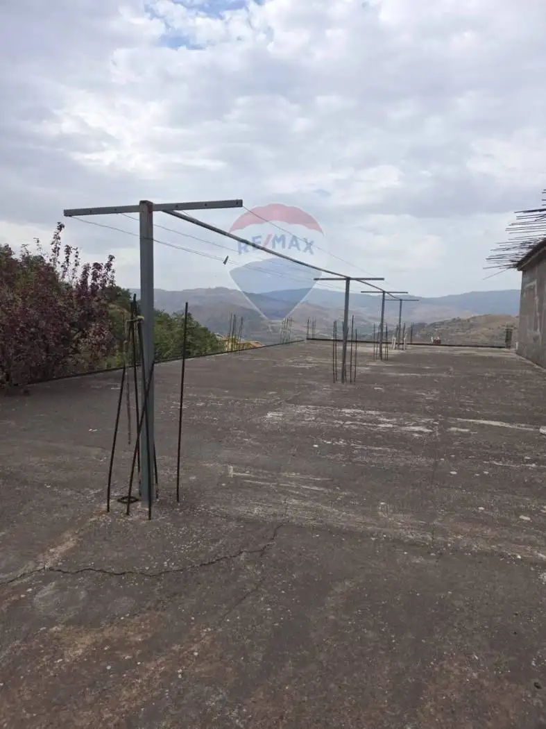 Villa unifamiliare via vincenzo bellini 7, Bronte - foto 5