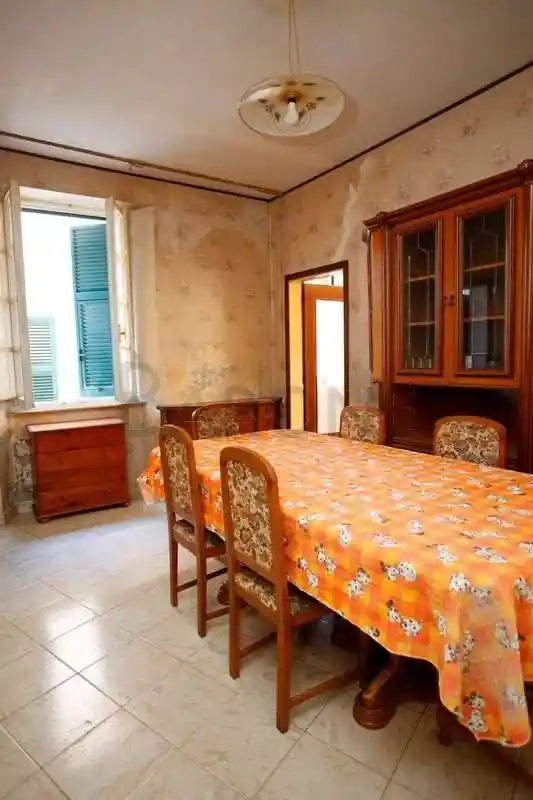 Appartamento in vendita a Massa