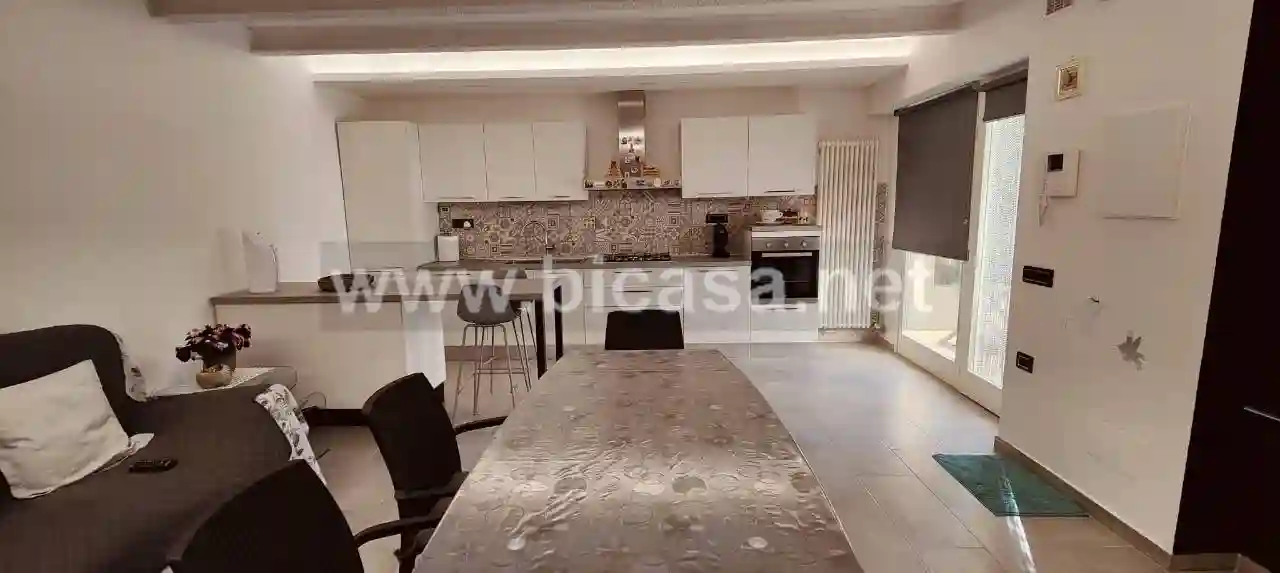 Villetta a schiera - foto 2