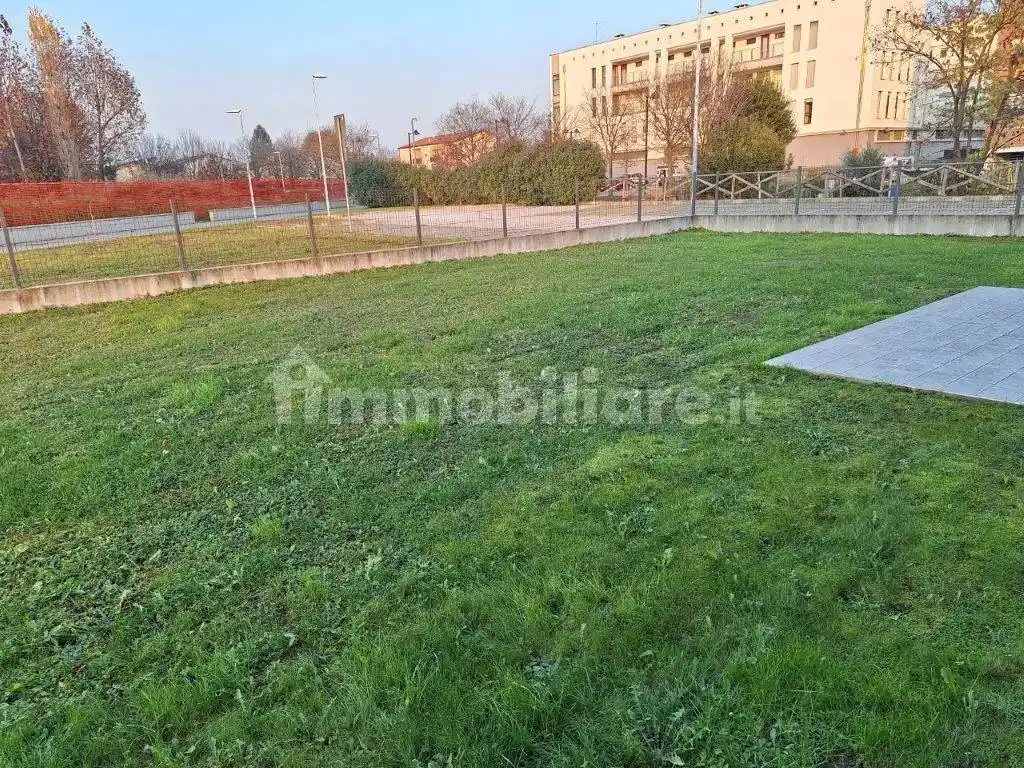 Villa in vendita a Monticello Conte Otto