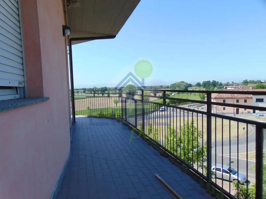 Appartamento in vendita a Corno Giovine