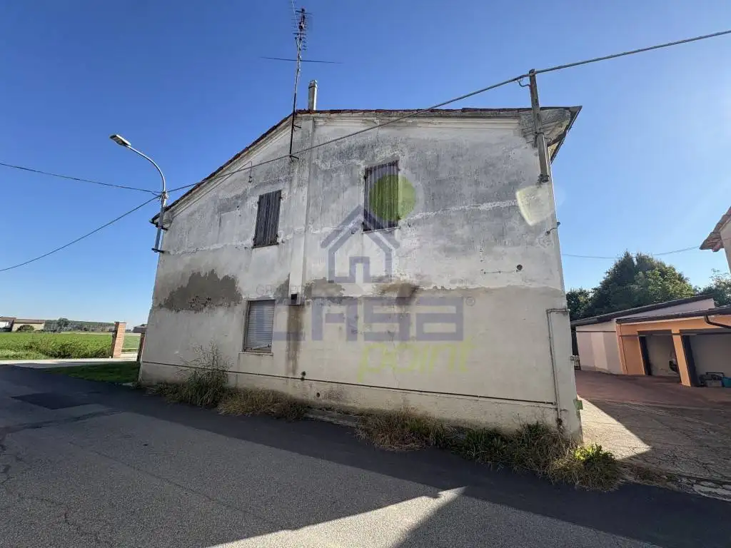 Casa indipendente in vendita a Scandolara Ravara