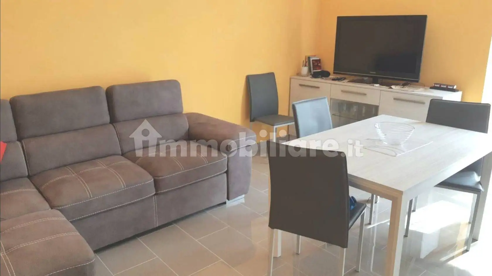 Bilocale via Antonio Gramsci 186, Confini con Cusano, Paderno Dugnano - foto 2